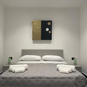 Donna Mariacarme' Appartement Palerme