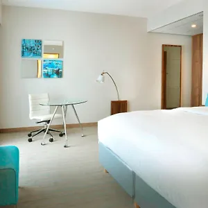 Hotel Courtyard By Marriott Arena Atlas